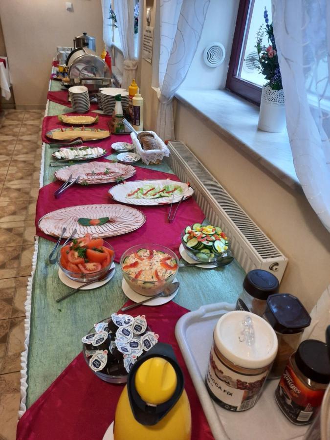 Bed and Breakfast Osrodek Wypoczynkowy Buenos Aires Кудова-Здруй Экстерьер фото