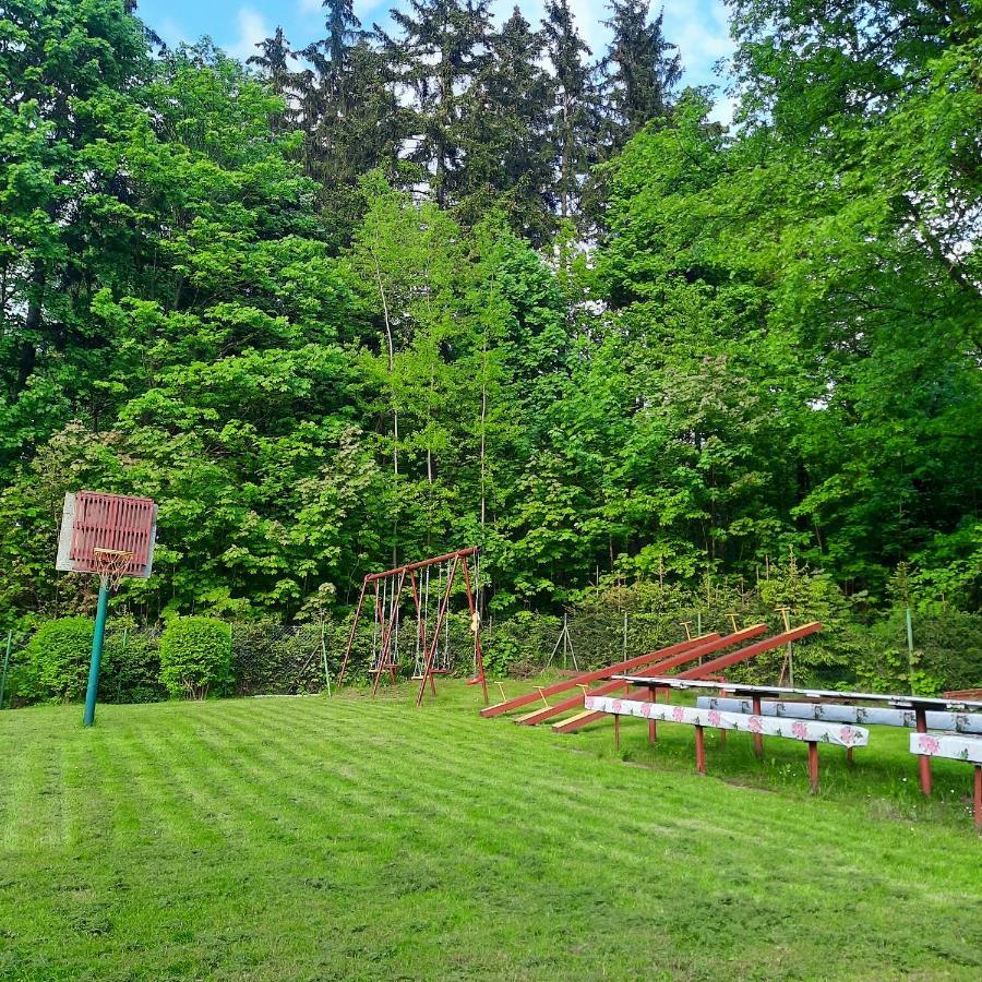 Bed and Breakfast Osrodek Wypoczynkowy Buenos Aires Кудова-Здруй Экстерьер фото